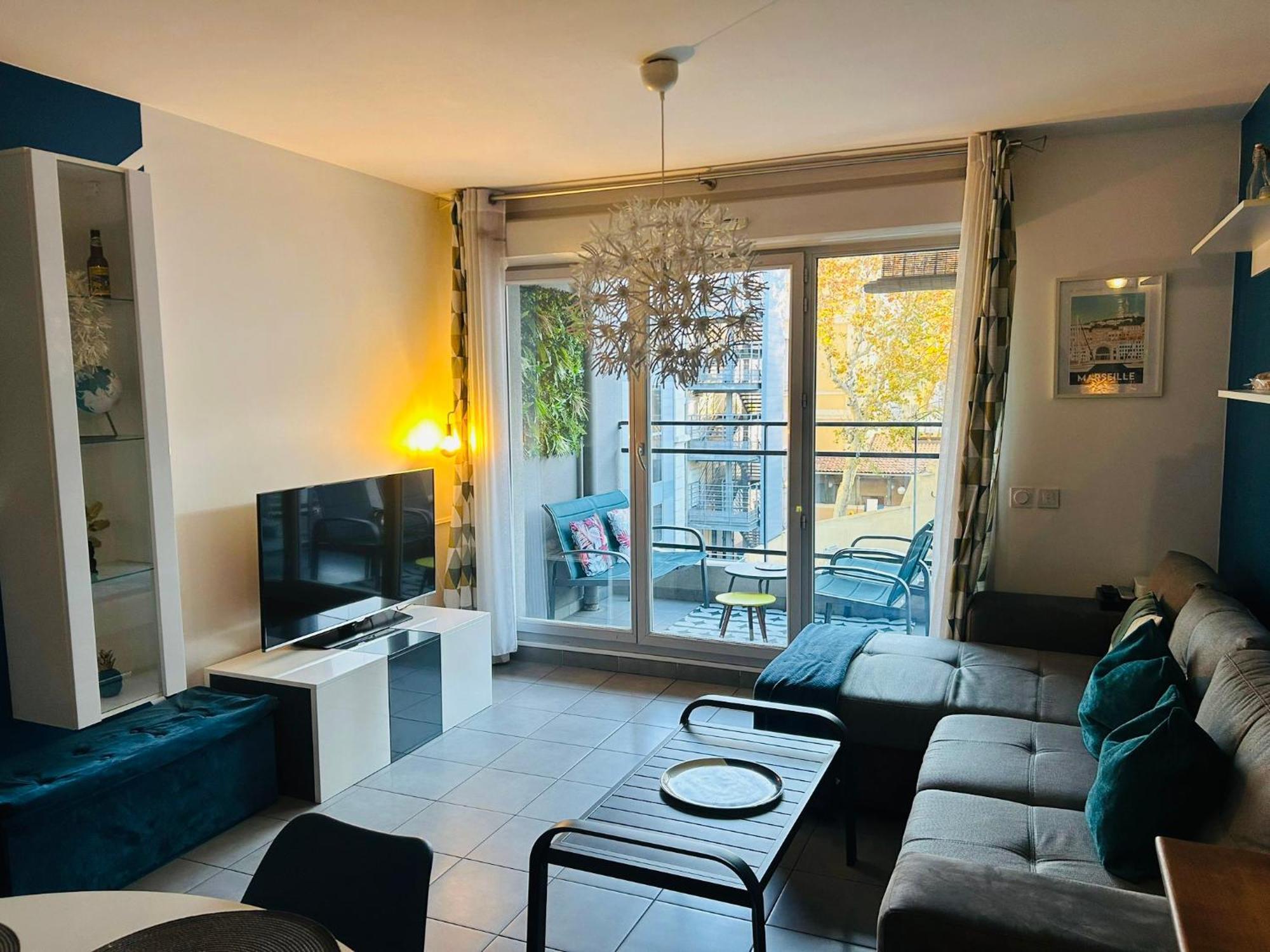 Le 13Or - Appartement De Charme En Plein Centre Ville Avec Parking Et Jolie Terrasse - Panier Joliette Vieux Port Marseille Eksteriør billede